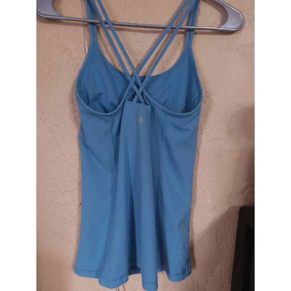 231- EUC Size 4 Lululemon Free To Be Tank *Nulu - Picture 3 of 4